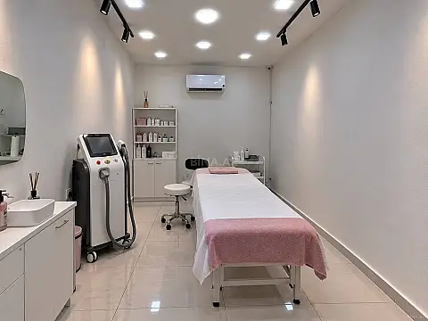 Kirayə verilir obyekt 20 m² — Bakı, Əhmədli 20.00 m²