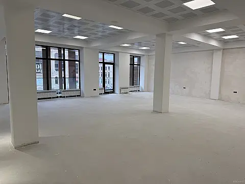 Kirayə verilir 1 otaqlı ofis 120 m² — Bakı, Nərimanov 1 otaq 120.00 m²