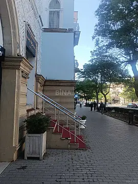 Kirayə verilir obyekt 40 m² — Bakı 40.00 m²