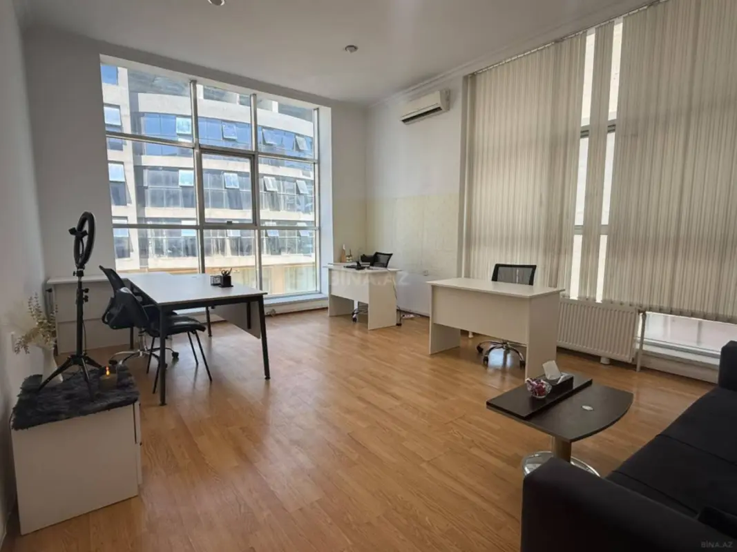 Kirayə verilir 1 otaqlı ofis 26 m²