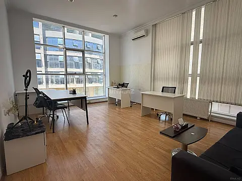 Kirayə verilir 1 otaqlı ofis 26 m² — Bakı, Nərimanov 1 otaq 26.00 m²