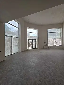 Kirayə verilir obyekt 264 m² — Bakı 264.00 m²