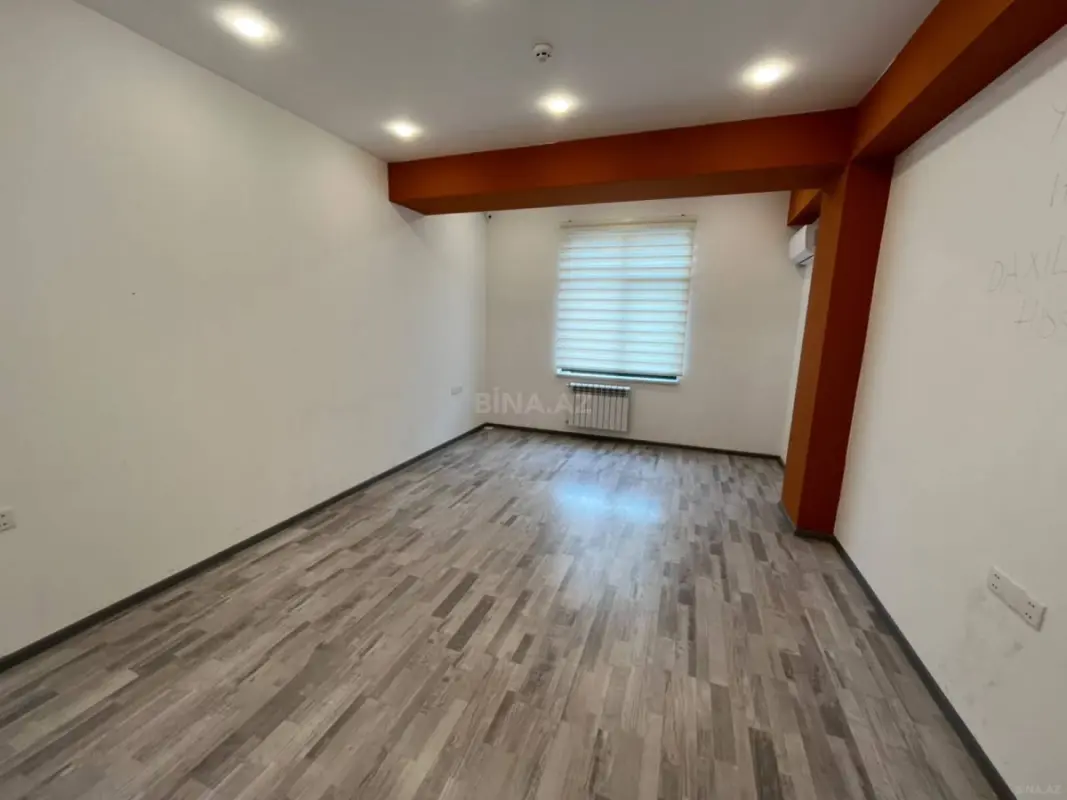 Kirayə verilir 1 otaqlı ofis 25 m²