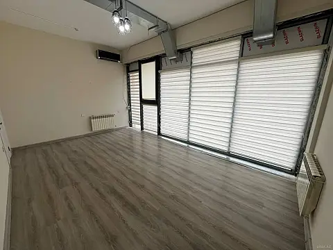 Kirayə verilir 6 otaqlı ofis 160 m² — Bakı 6 otaq 160.00 m²