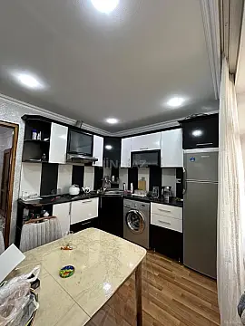 Satılır 4 otaqlı mənzil 105 m² — Bakı 4 otaq 105.00 m²