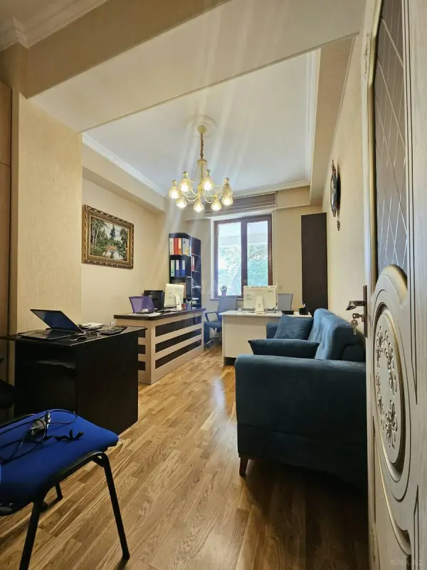 Satılır 3 otaqlı mənzil 92 m²