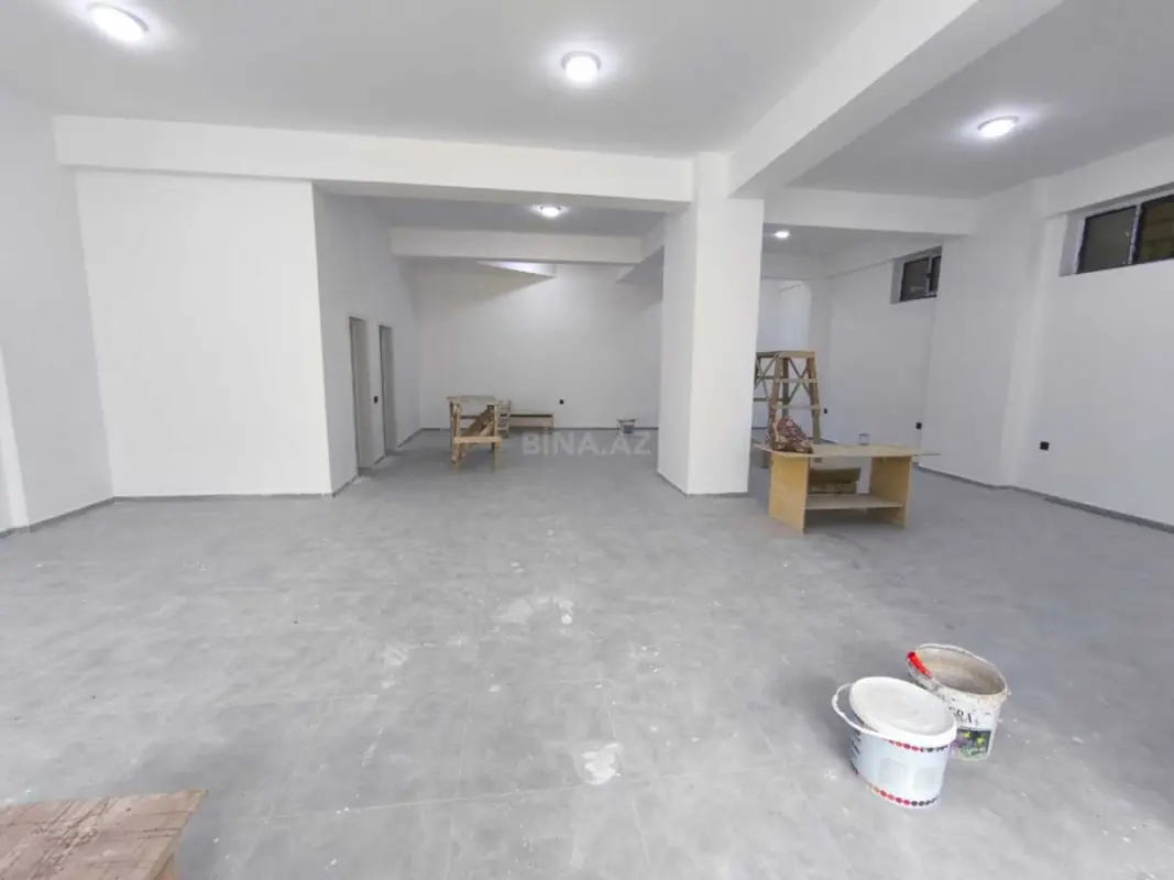 Kirayə verilir obyekt 132 m²