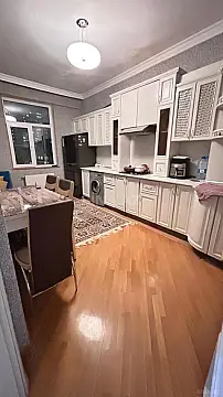 Kirayə verilir 2 otaqlı mənzil 80 m² — Bakı 2 otaq 80.00 m²