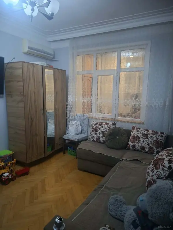 Satılır 2 otaqlı mənzil 47 m²