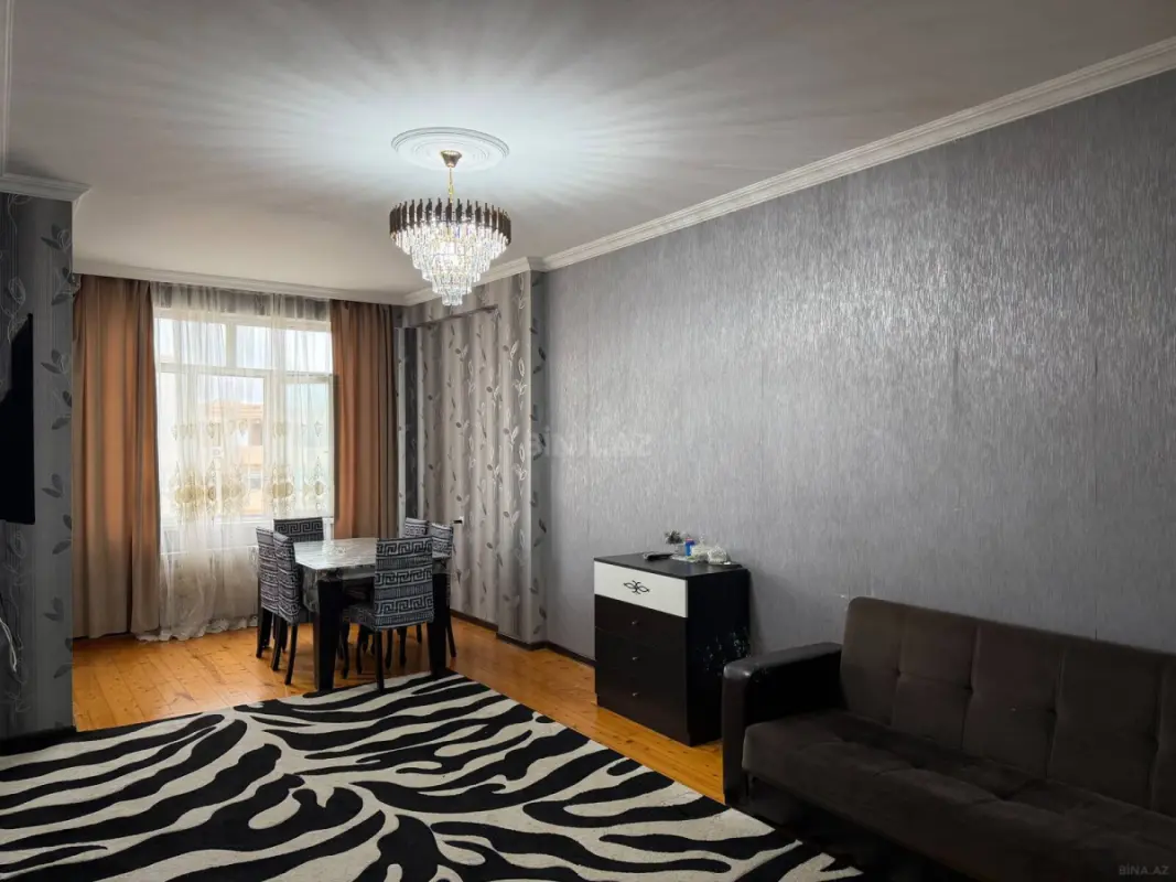 Kirayə verilir 3 otaqlı mənzil 88 m²