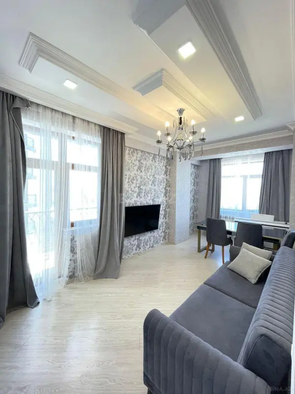 Kirayə verilir 3 otaqlı mənzil 125 m²