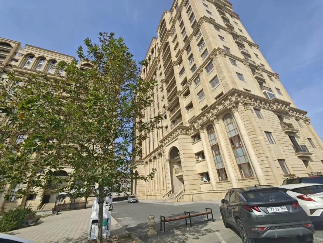 Satılır 2 otaqlı mənzil 75 m²