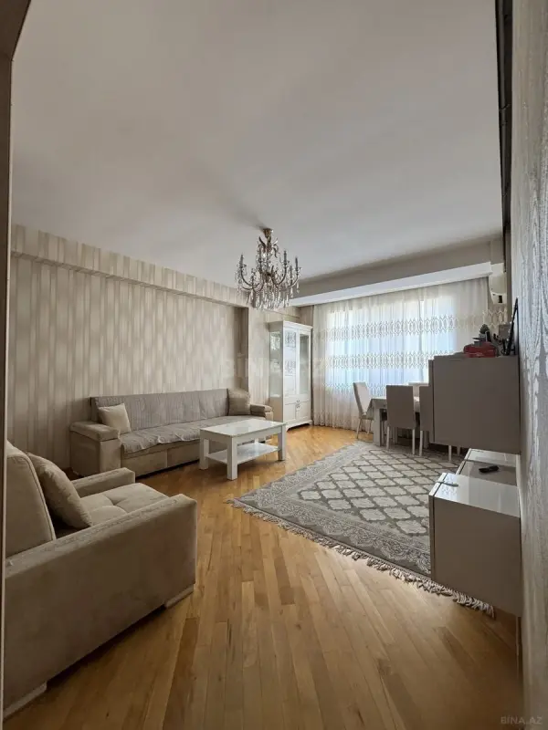 Satılır 2 otaqlı mənzil 69 m²