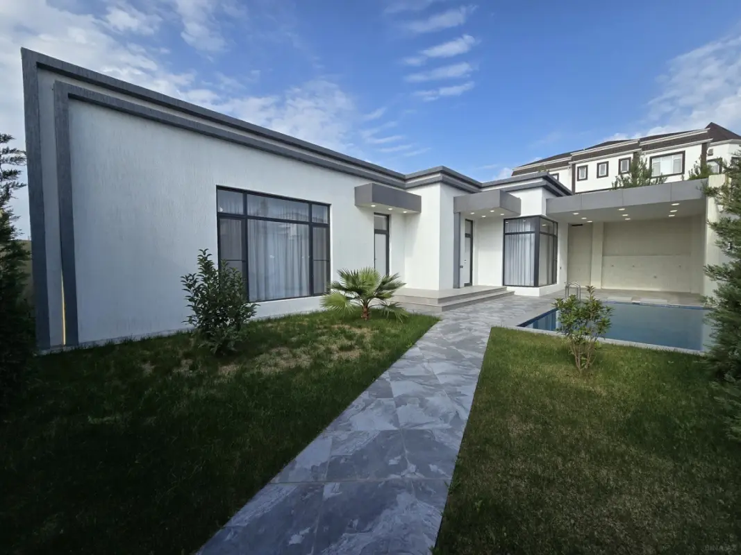 Satılır 4 otaqlı həyət evi 160 m²