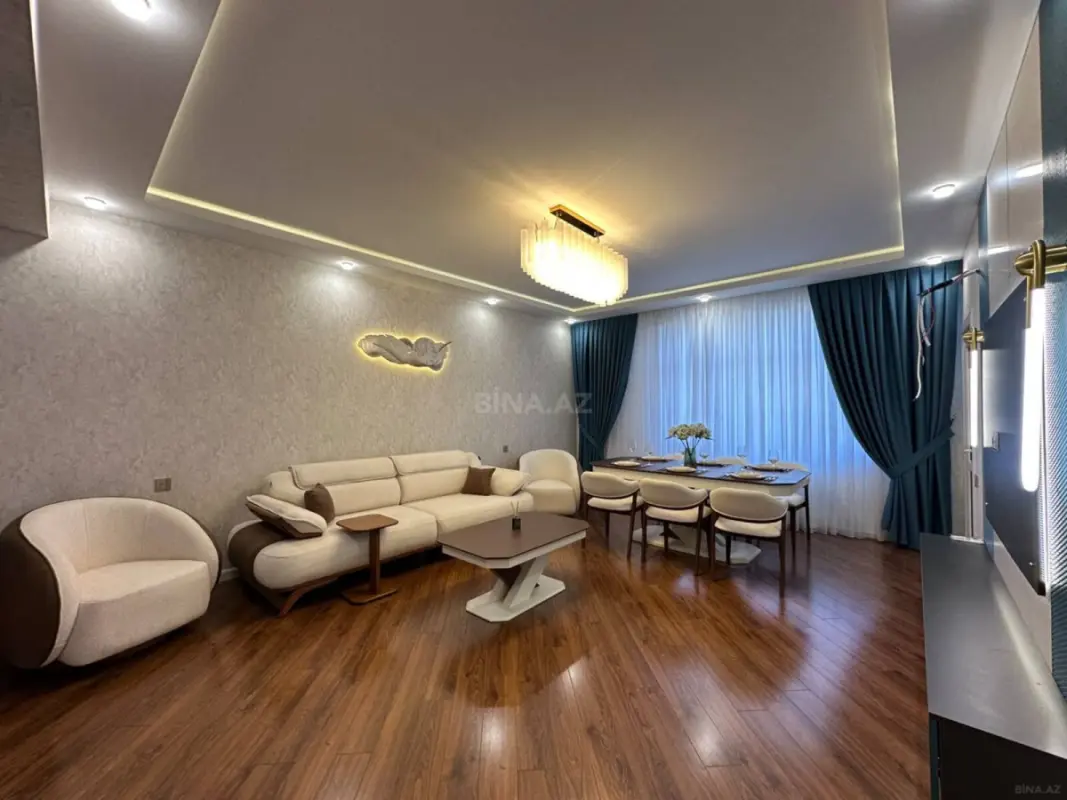 Satılır 2 otaqlı mənzil 105 m²