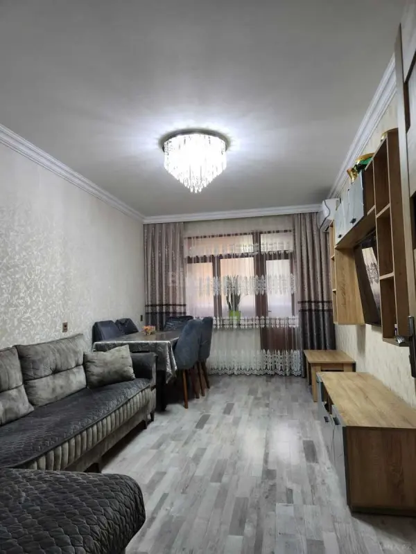 Satılır 3 otaqlı mənzil 60 m²