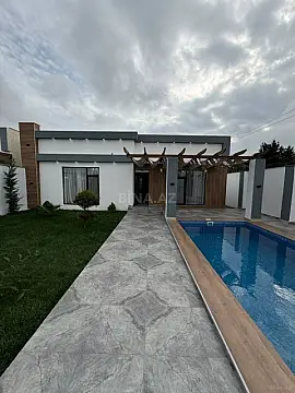 Satılır 4 otaqlı həyət evi 150 m² — Bakı, Şüvəlan 4 otaq 150.00 m²