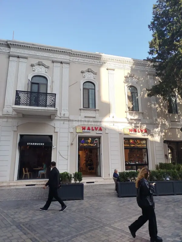 Kirayə verilir obyekt 250 m²