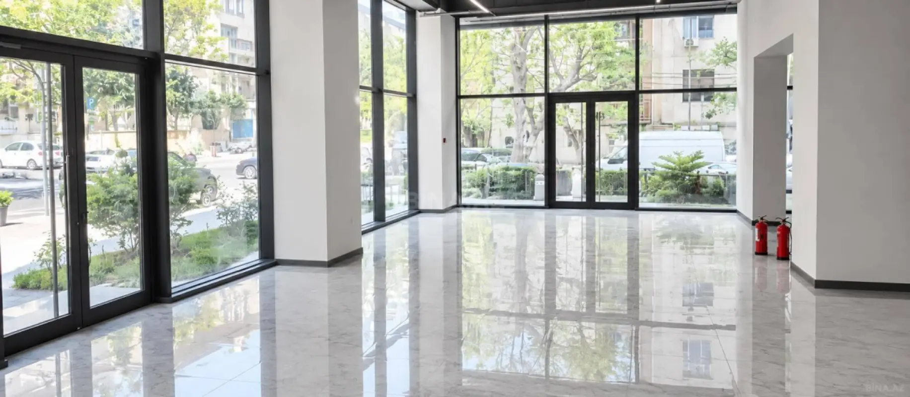 Kirayə verilir obyekt 255 m²