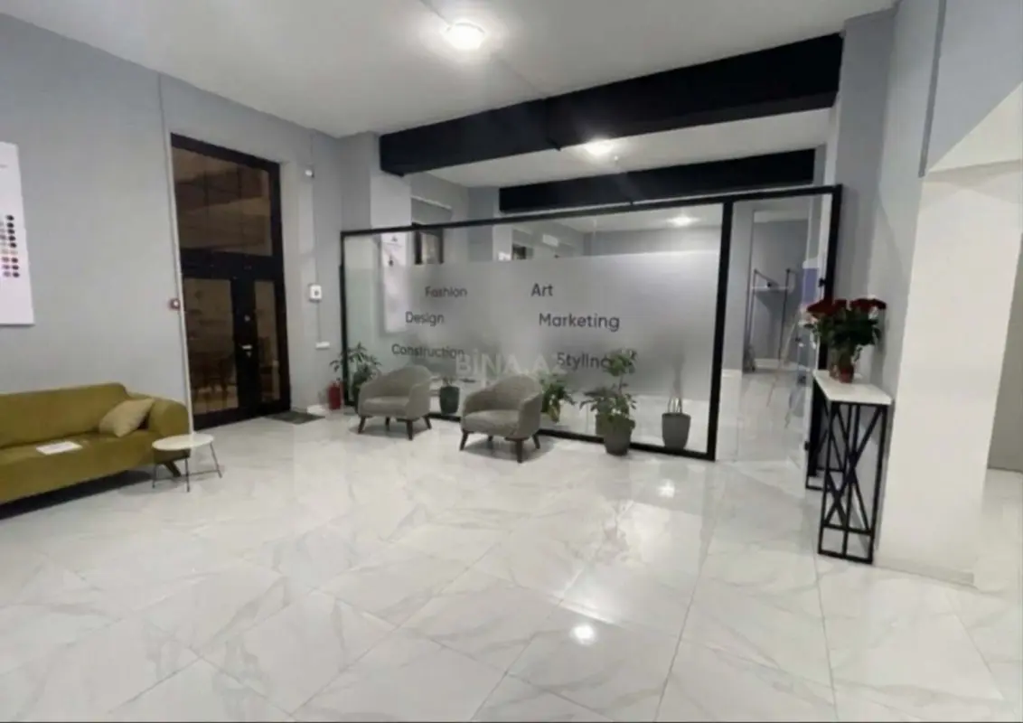 Kirayə verilir obyekt 343 m²