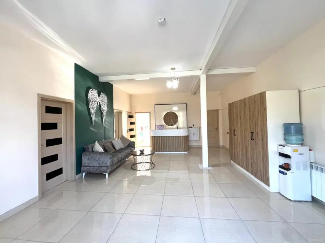 Kirayə verilir obyekt 135 m²