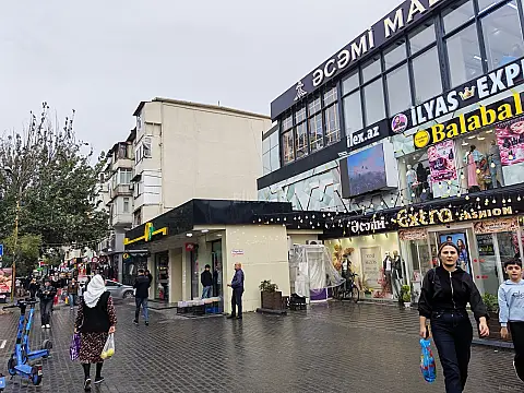 Kirayə verilir obyekt 75 m² — Bakı, Memar Əcəmi yanı 75.00 m²