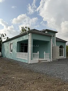 Satılır 3 otaqlı həyət evi 95 m² — Qəbələ 3 otaq 95.00 m²