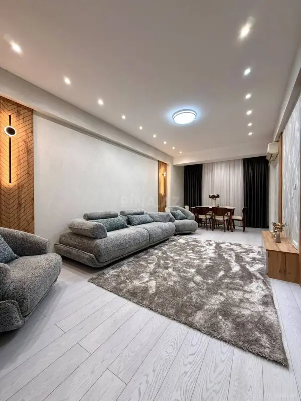 Satılır 2 otaqlı mənzil 68 m²