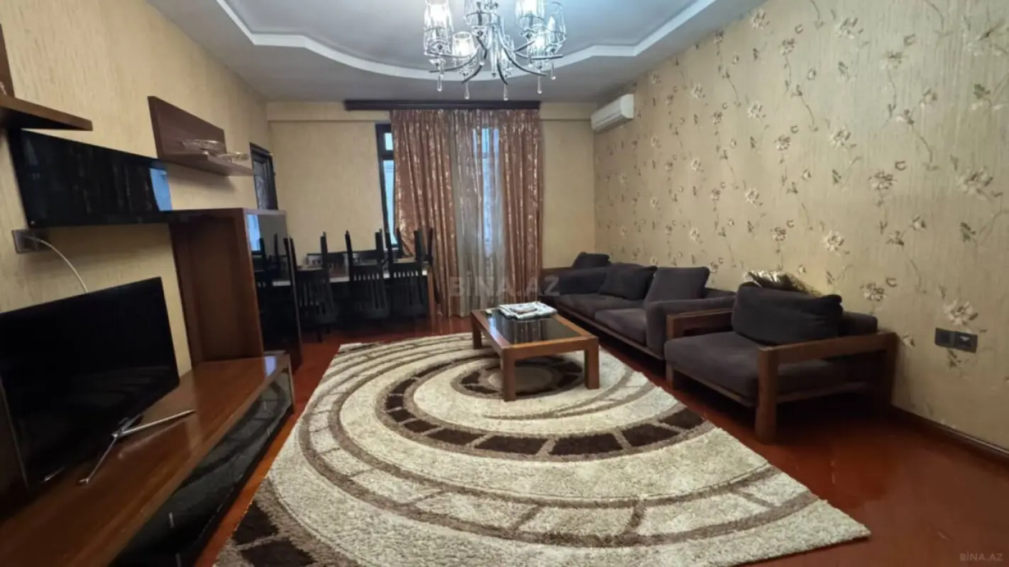 Satılır 2 otaqlı mənzil 103 m²