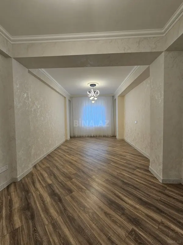 Satılır 2 otaqlı mənzil 72 m²