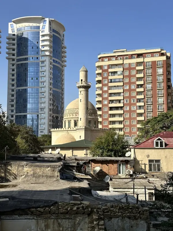 Satılır 3 otaqlı mənzil 108 m²