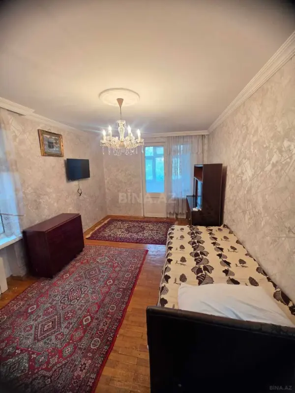 Satılır 1 otaqlı mənzil 35 m²