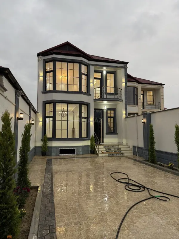 Satılır 5 otaqlı həyət evi 150 m²