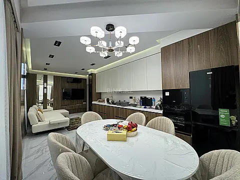 Satılır 4 otaqlı mənzil 112 m² — Bakı 4 otaq 112.00 m²