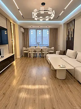 Satılır 3 otaqlı mənzil 113 m² — Bakı 3 otaq 113.00 m²