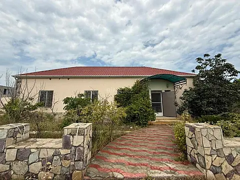 Satılır 3 otaqlı həyət evi 120 m² — Bakı, Şüvəlan 3 otaq 120.00 m²