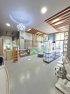 Satılır obyekt 220 m² — Bakı, İnşaatçılar 220.00 m²