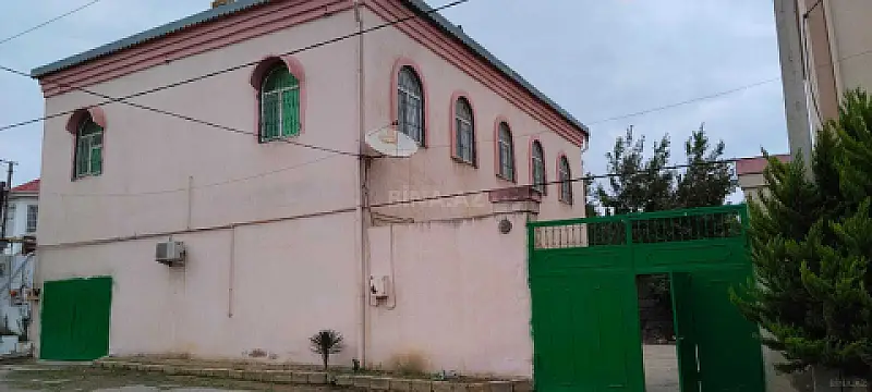Satılır 7 otaqlı həyət evi 250 m² — Bakı, Badamdar 7 otaq 250.00 m²