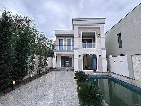 Satılır 5 otaqlı həyət evi 196 m² — Bakı, Şüvəlan 5 otaq 196.00 m²
