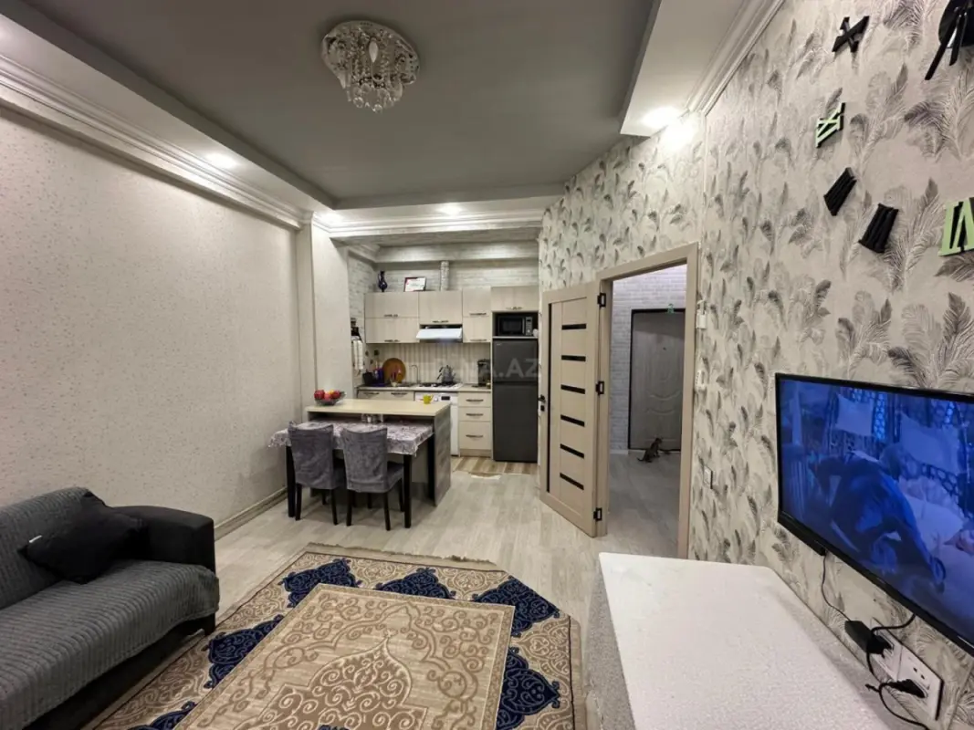 Satılır 2 otaqlı mənzil 47 m²