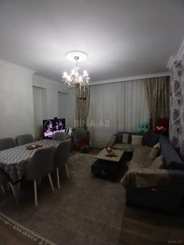 Satılır 2 otaqlı mənzil 52 m²
