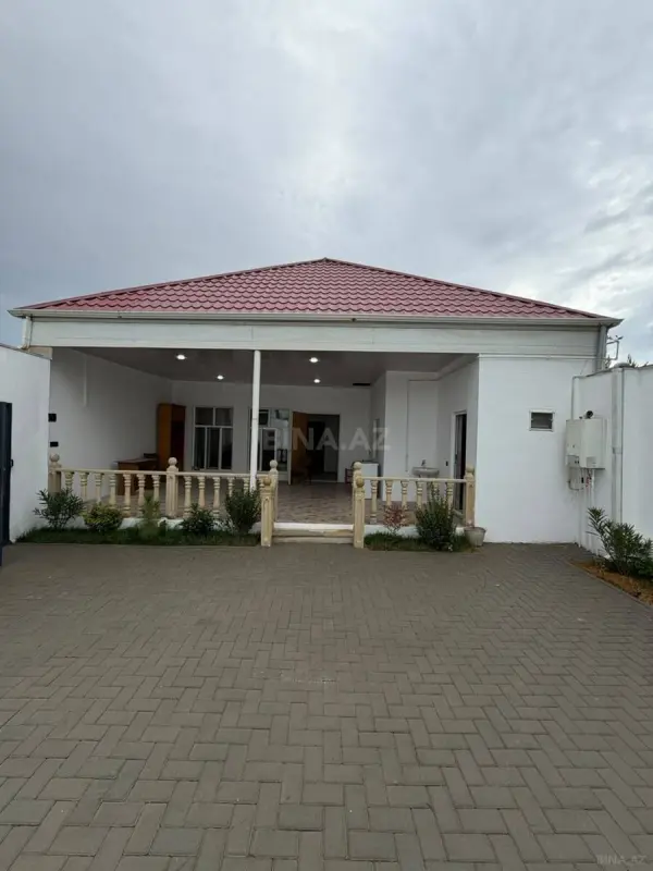 Satılır 3 otaqlı həyət evi 100 m²