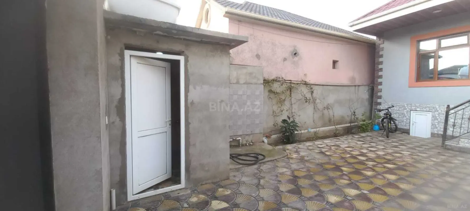 Satılır 5 otaqlı həyət evi 110 m²