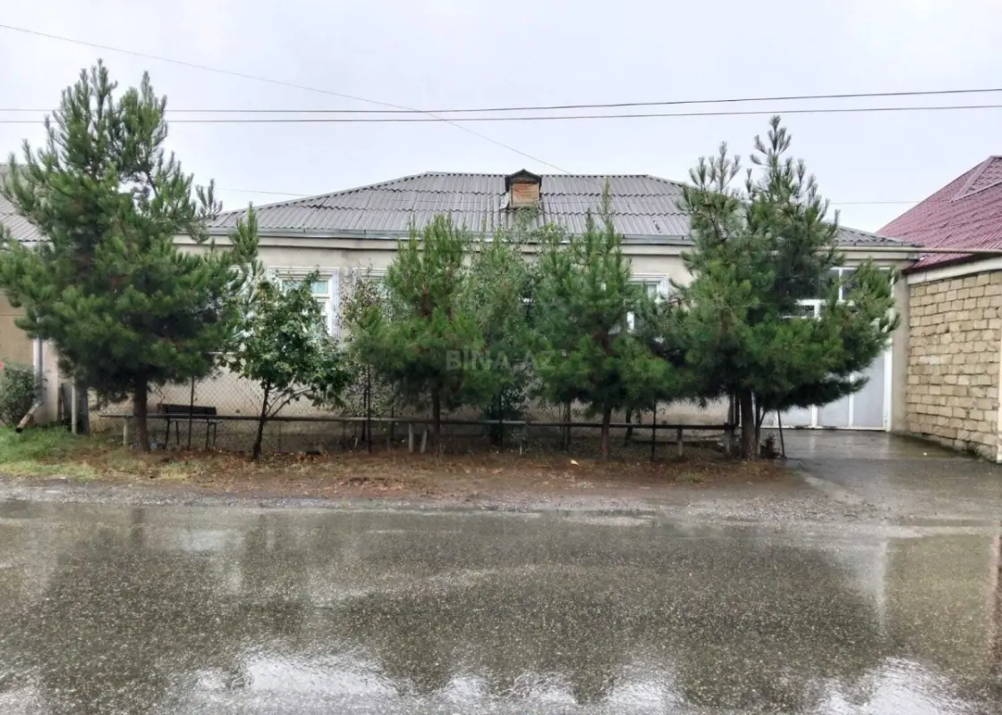 Satılır 5 otaqlı həyət evi 120 m²