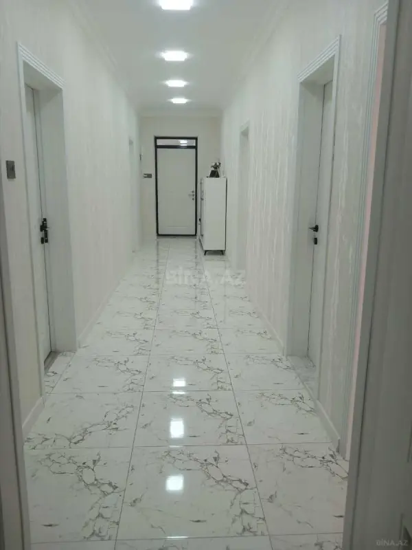 Satılır 4 otaqlı həyət evi 160 m²