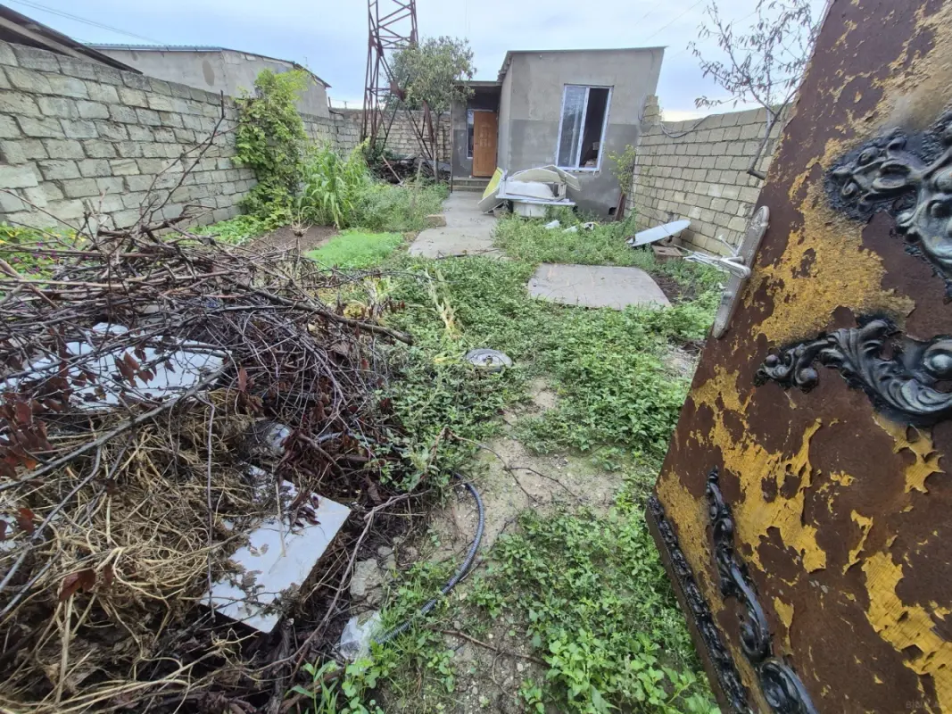 Satılır 3 otaqlı həyət evi 45 m²
