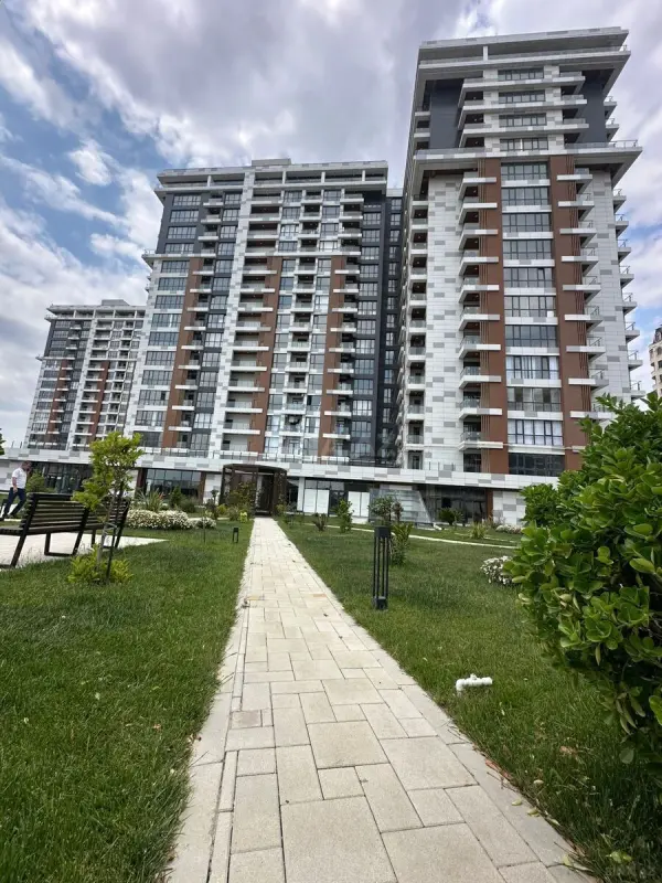 Satılır 2 otaqlı mənzil 58.93 m²