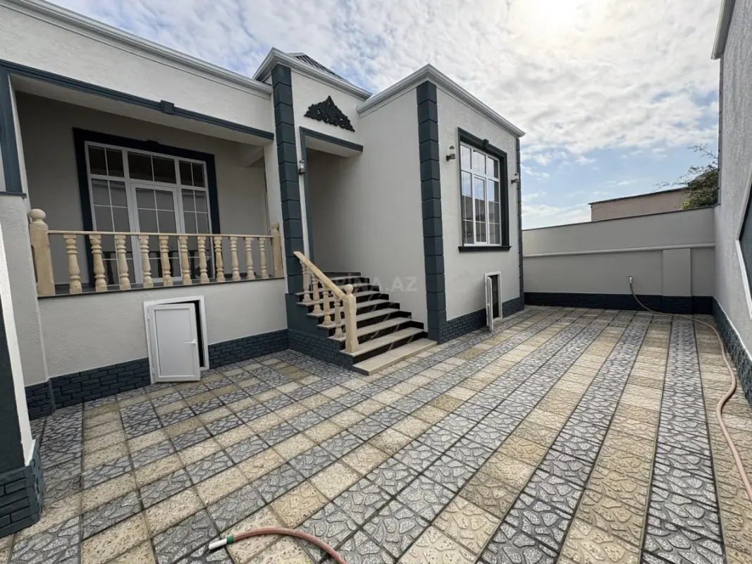 Satılır 3 otaqlı həyət evi 80 m²