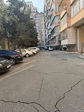 Satılır 3 otaqlı mənzil 115 m² — Bakı 3 otaq 115.00 m²