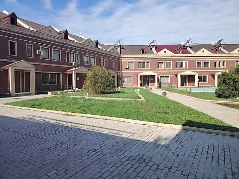 Kirayə verilir 1 otaqlı ofis 12 m² — Bakı 1 otaq 12.00 m²
